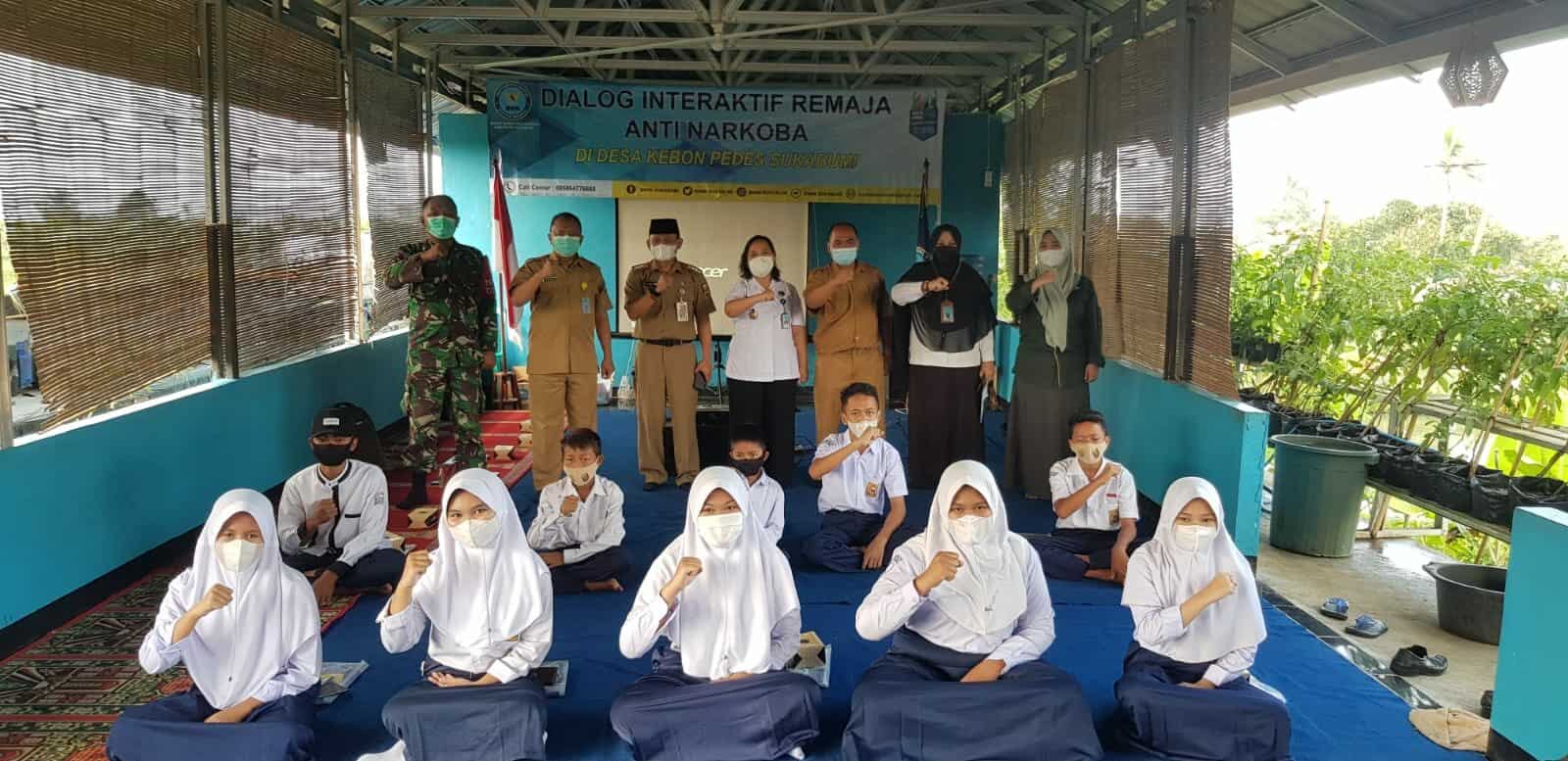 KEGIATAN DIALOG INTERAKTIF REMAJA ANTI NARKOBA MENUMBUHKAN IMUTITAS SERTA DAYA TOLAK TERHADAP NARKOBA KEPADA PARA PENERUS BANGSA KEGIATAN DIALOG INTERAKTIF REMAJA ANTI NARKOBA MENUMBUHKAN IMUTITAS SERTA DAYA TOLAK TERHADAP NARKOBA KEPADA PARA PENERUS BANGSA