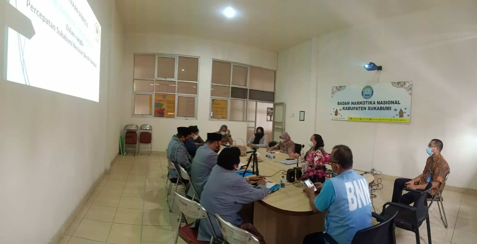 Tokoh agama di Sukabumi mendukung gerakan perang melawan narkoba Tokoh agama di Sukabumi mendukung gerakan perang melawan narkoba