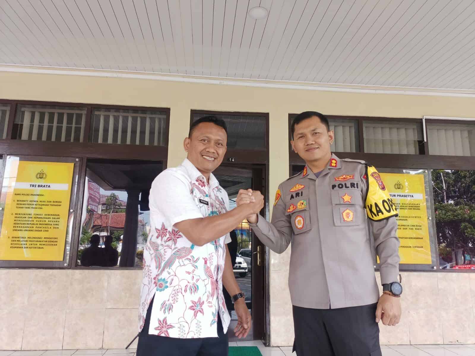 SINEGRITAS P4GN TERUS DI JALIN OLEH BNNK SUKABUMI, KALI INI DENGAN POLRES SUKABUMI KOTA SINEGRITAS P4GN TERUS DI JALIN OLEH BNNK SUKABUMI, KALI INI DENGAN POLRES SUKABUMI KOTA