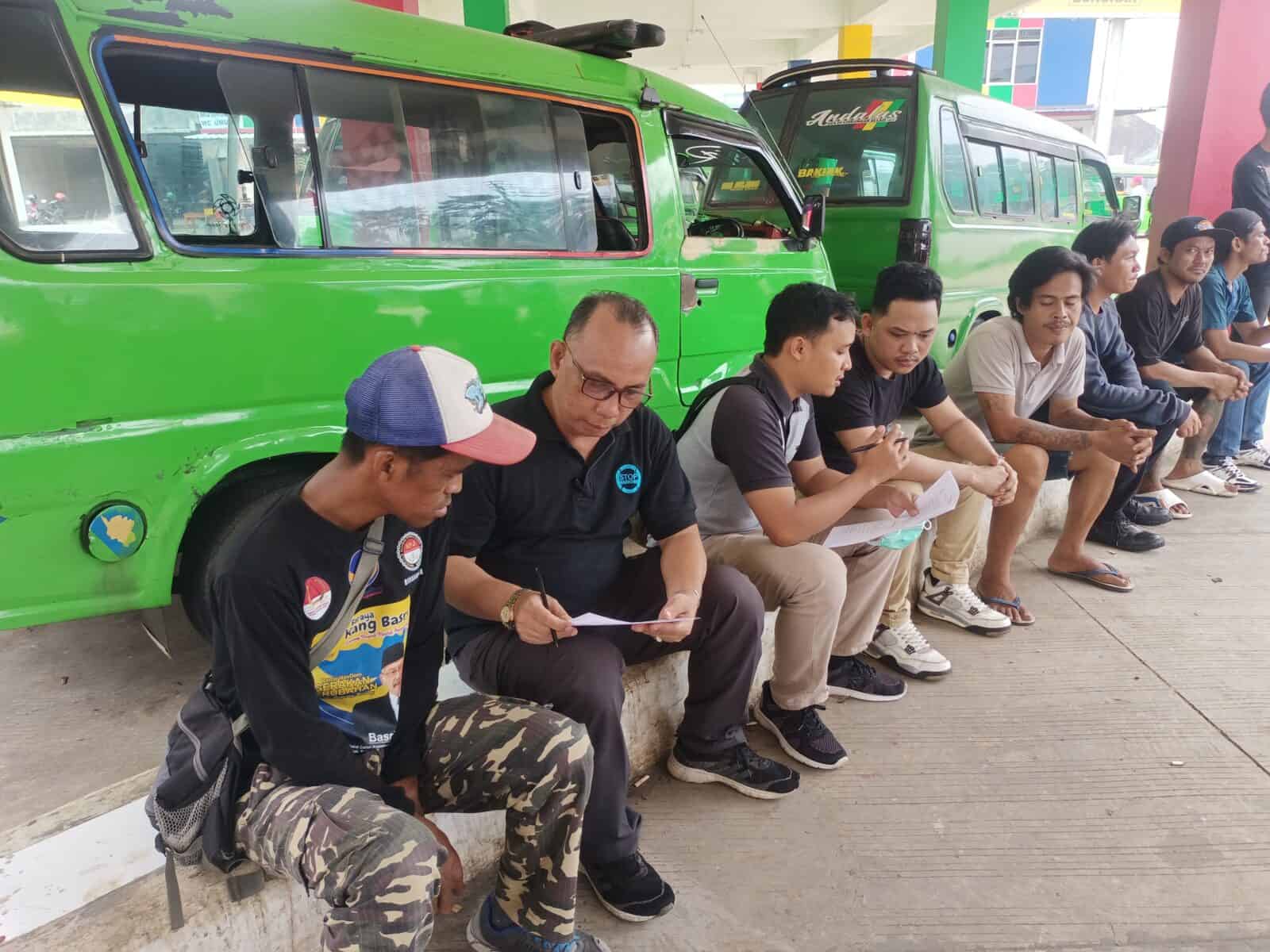 BNNK SUKABUMI GANDENG PENGAMEN JALANAN PERANGI NARKOBA BNNK SUKABUMI GANDENG PENGAMEN JALANAN PERANGI NARKOBA