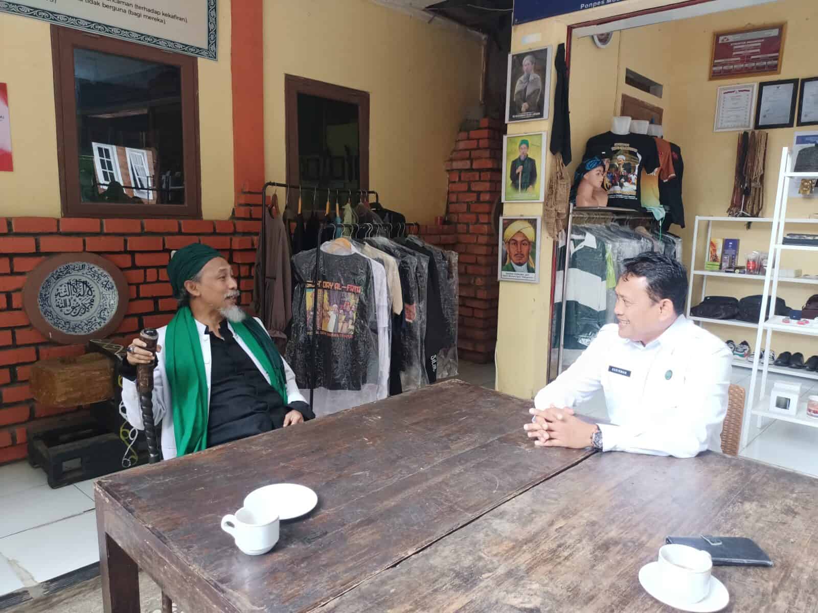 KOLABORASI DENGAN TOKOH AGAMA DI SUKABUMI PERANG MELAWAN NARKOBA KOLABORASI DENGAN TOKOH AGAMA DI SUKABUMI PERANG MELAWAN NARKOBA