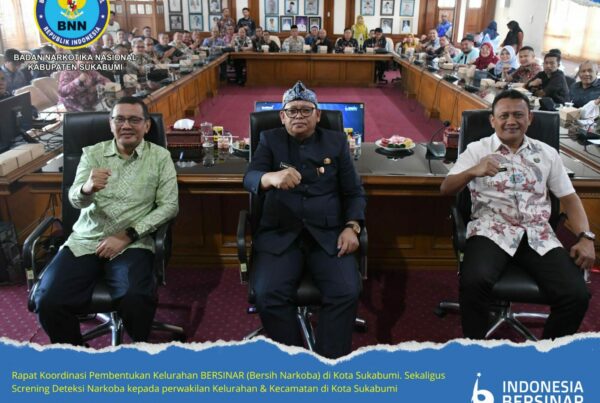 RAKOR KELURAHAN BERSINAR, PEMKOT SUKABUMI KOMITMEN KECAMATAN SERTA KELURAHAN HARUS BERSINAR !!