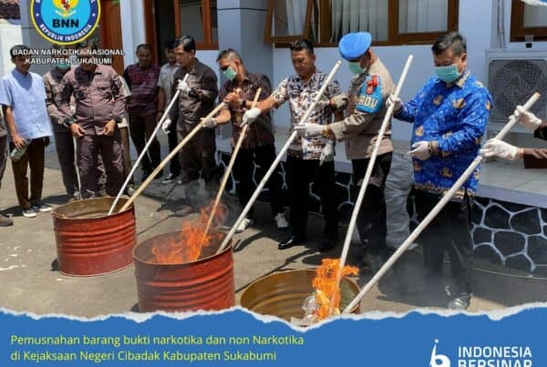 HADIRI PEMUSNAHAN BARANG BUKTI DI KEJARI SUKABUMI, INI PESAN KEPALA BNNK
