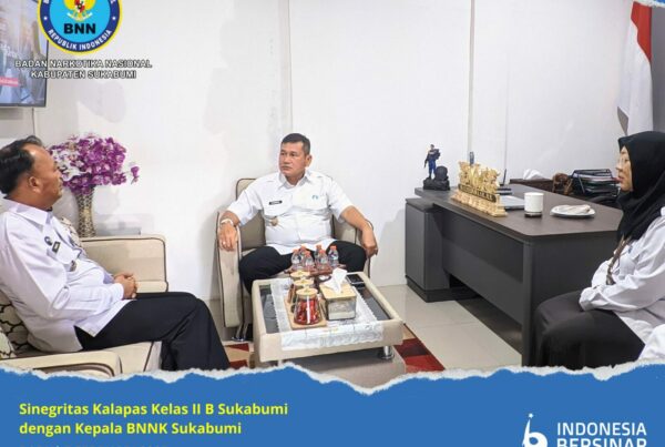TINGKATKAN SINEGRITAS, KEPALA LAPAS KELAS IIB SUKABUMI BERKUNJUNG KE BNNK SUKABUMI