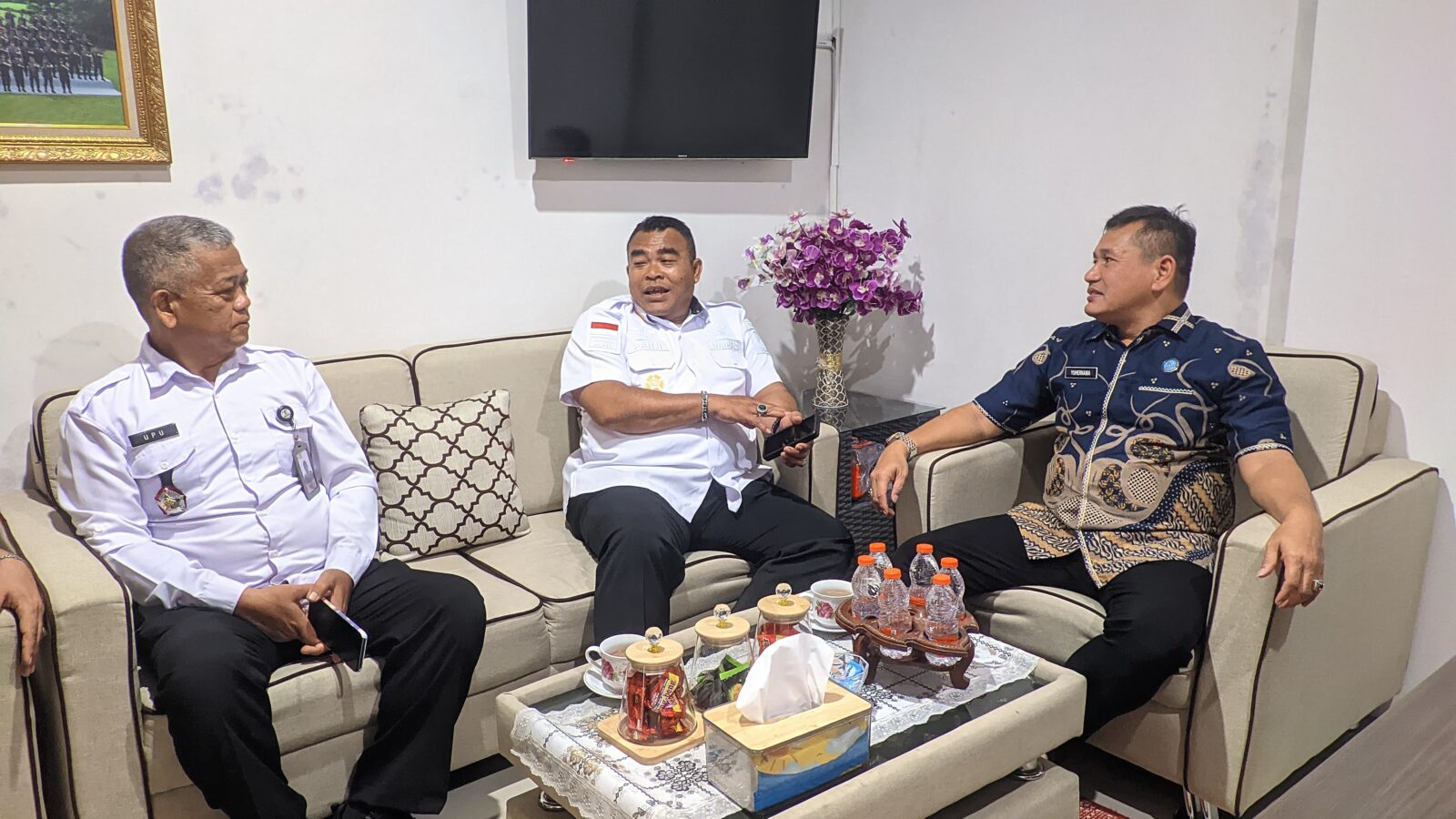 BNNK SUKABUMI DENGAN LAPAS KELAS II A WARUNGKIARA KOMITMEN TERKAIT P4GN BNNK SUKABUMI DENGAN LAPAS KELAS II A WARUNGKIARA KOMITMEN TERKAIT P4GN