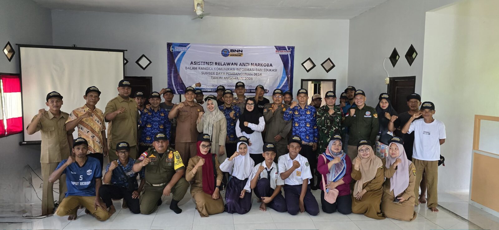 BNNK SUKABUMI GELAR KEGIATAN ASISTENSI RELAWAN ANTI NARKOBA KIE, DI DESA UJUNGGENTENG