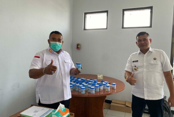 KOLABORASI LAPAS BERSINAR, BNNK SUKABUMI GELAR TEST URINE DI LAPAS KELAS IIA WARUNGKIARA